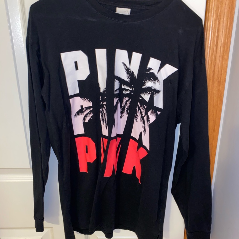 VS PINK long sleeve campus tee